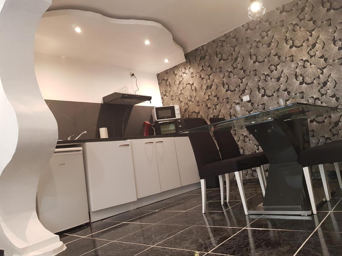 Appartement Numero 1 Diamant Saint-Junien Exterior photo